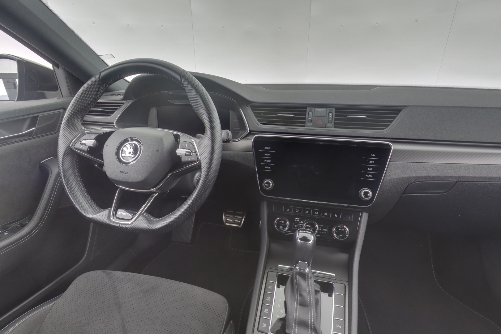 SKODA Superb 2022