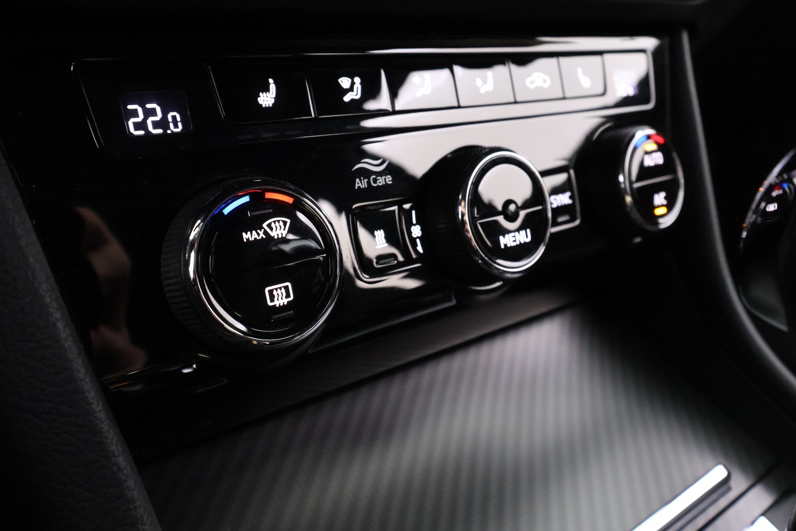 SKODA Superb 2022