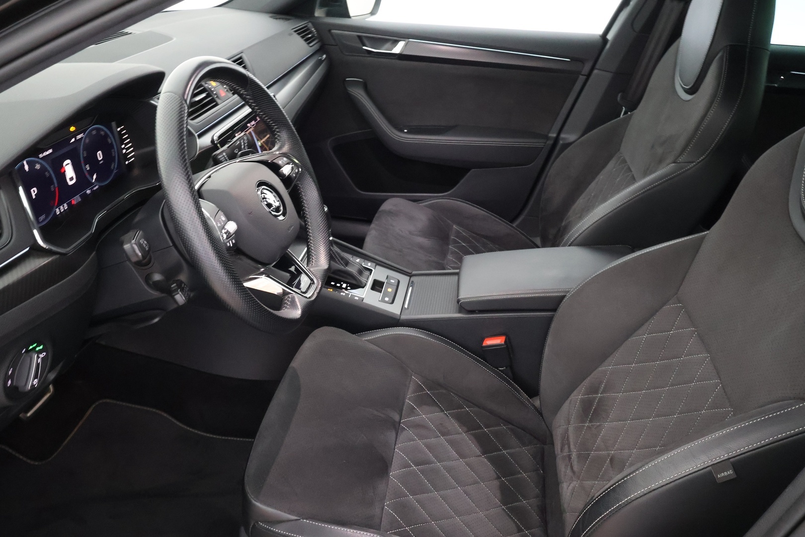SKODA Superb 2022