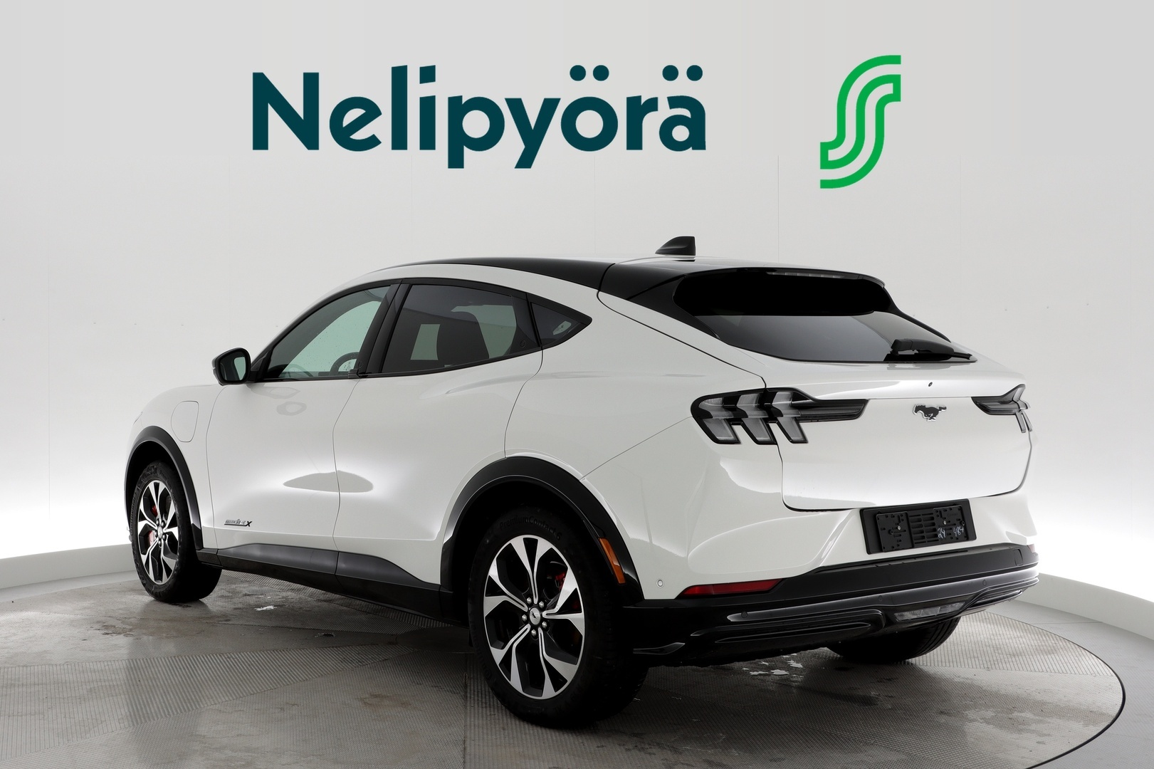 FORD Mustang Mach-E 2025