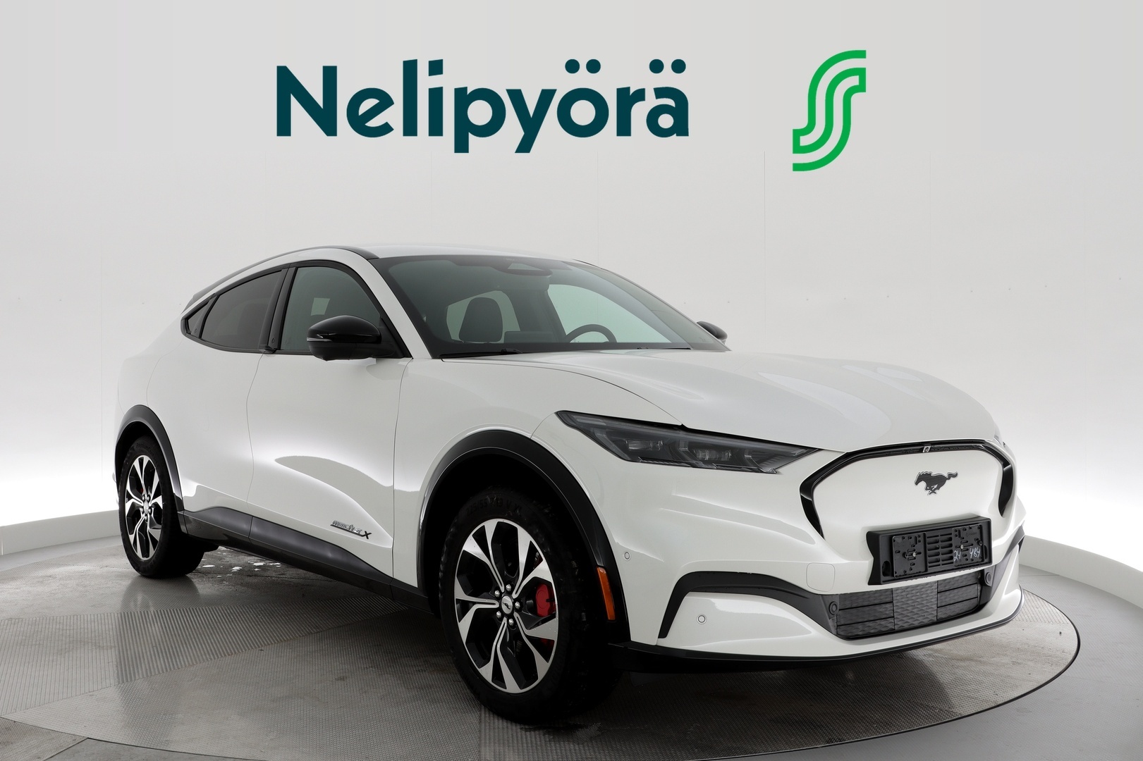 FORD Mustang Mach-E 2025