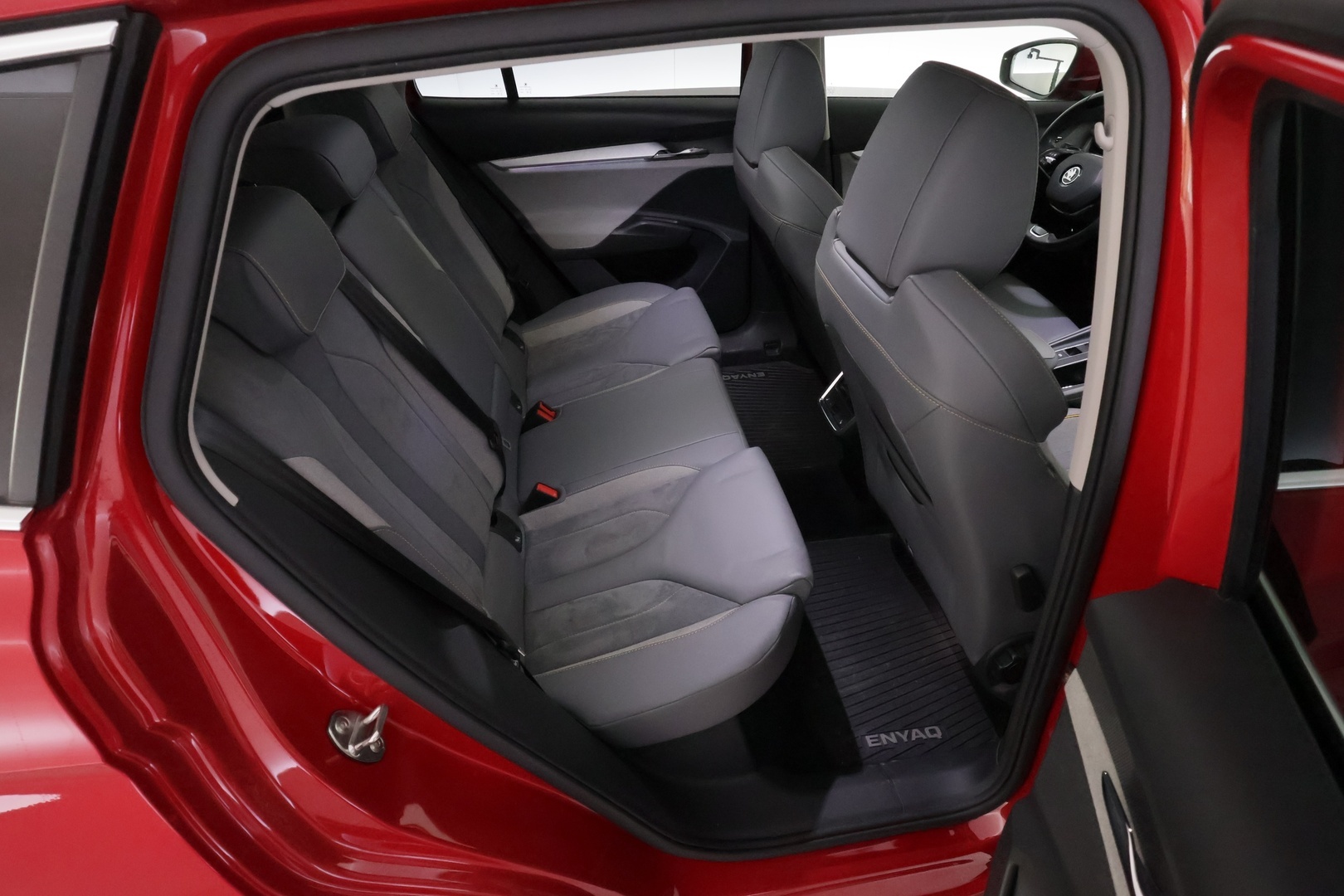 SKODA Enyaq 2021
