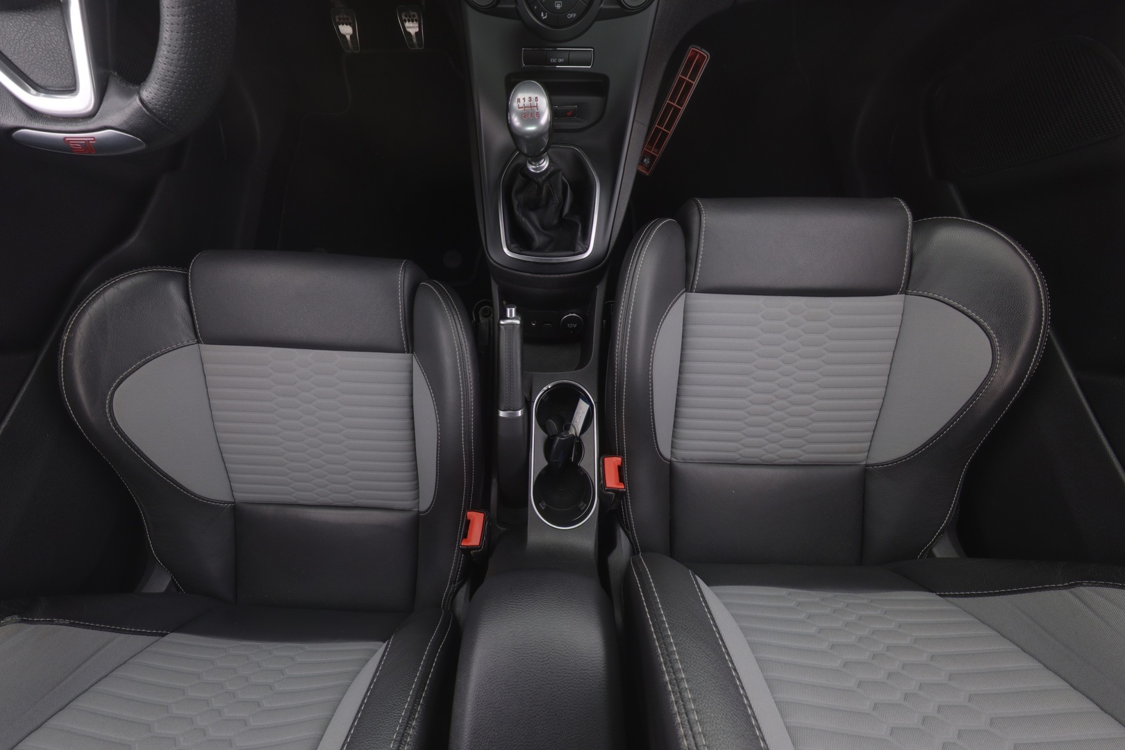 FORD Fiesta 2016
