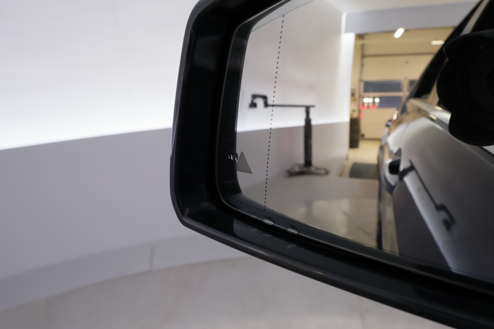 MERCEDES-BENZ E 2012