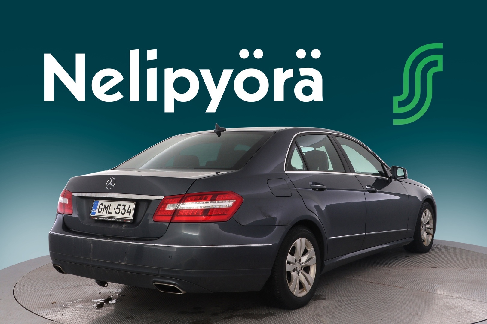 MERCEDES-BENZ E 2012