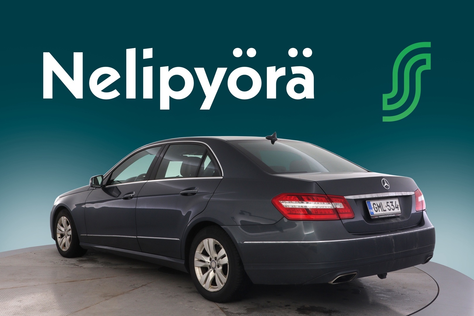 MERCEDES-BENZ E 2012