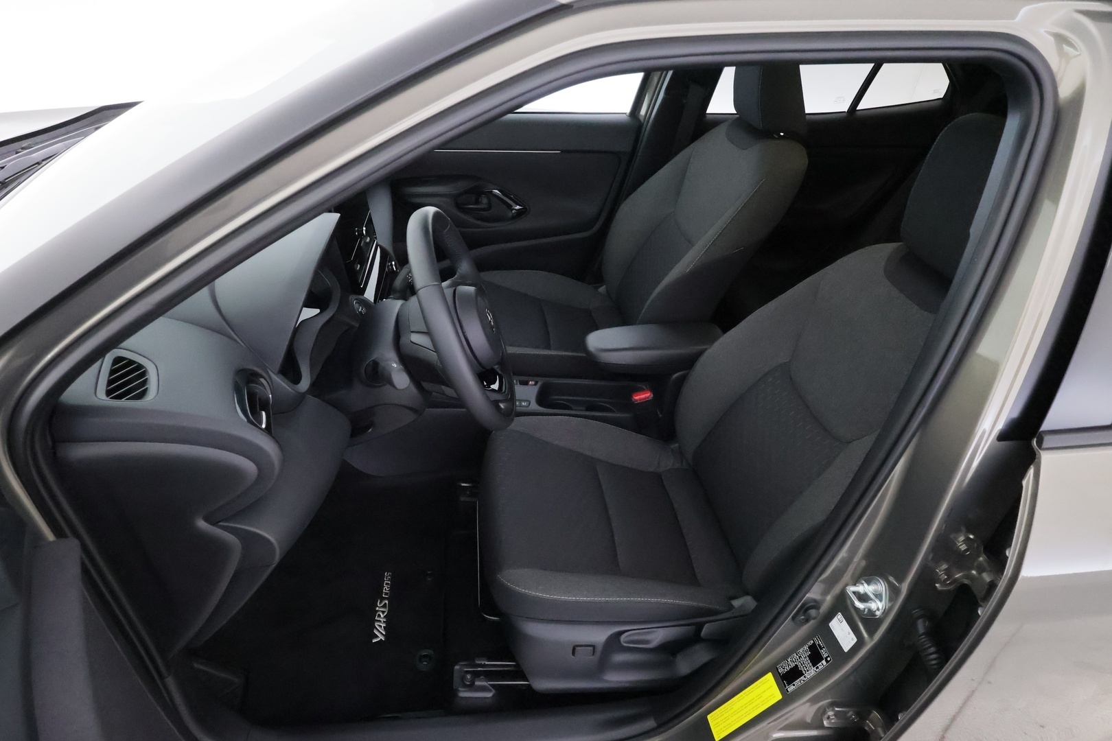 TOYOTA Yaris Cross 2025