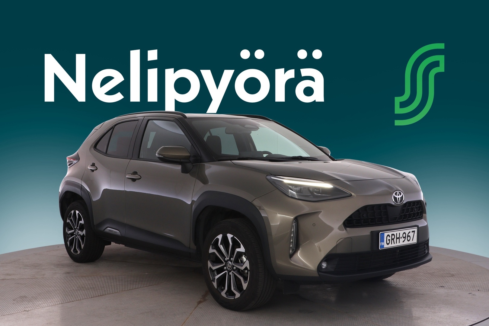TOYOTA Yaris Cross 2025