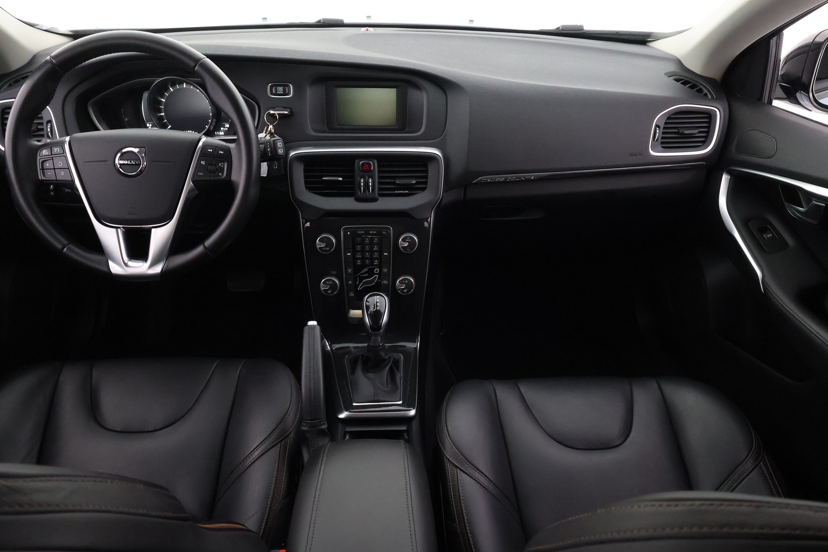 VOLVO V40 Cross Country 2018