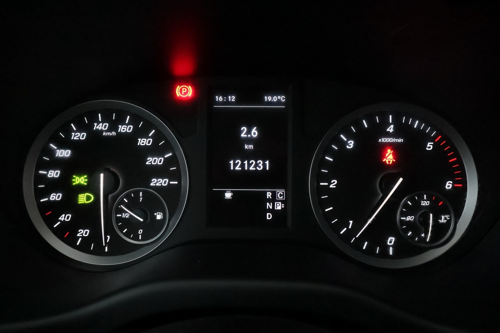 MERCEDES-BENZ Vito 2021
