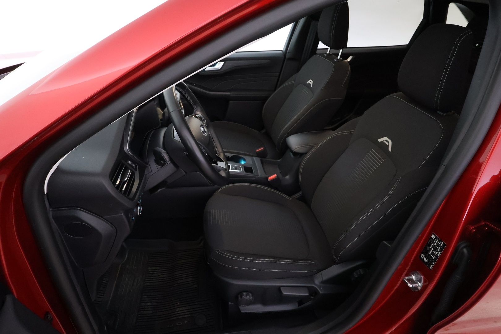 FORD KUGA 2025
