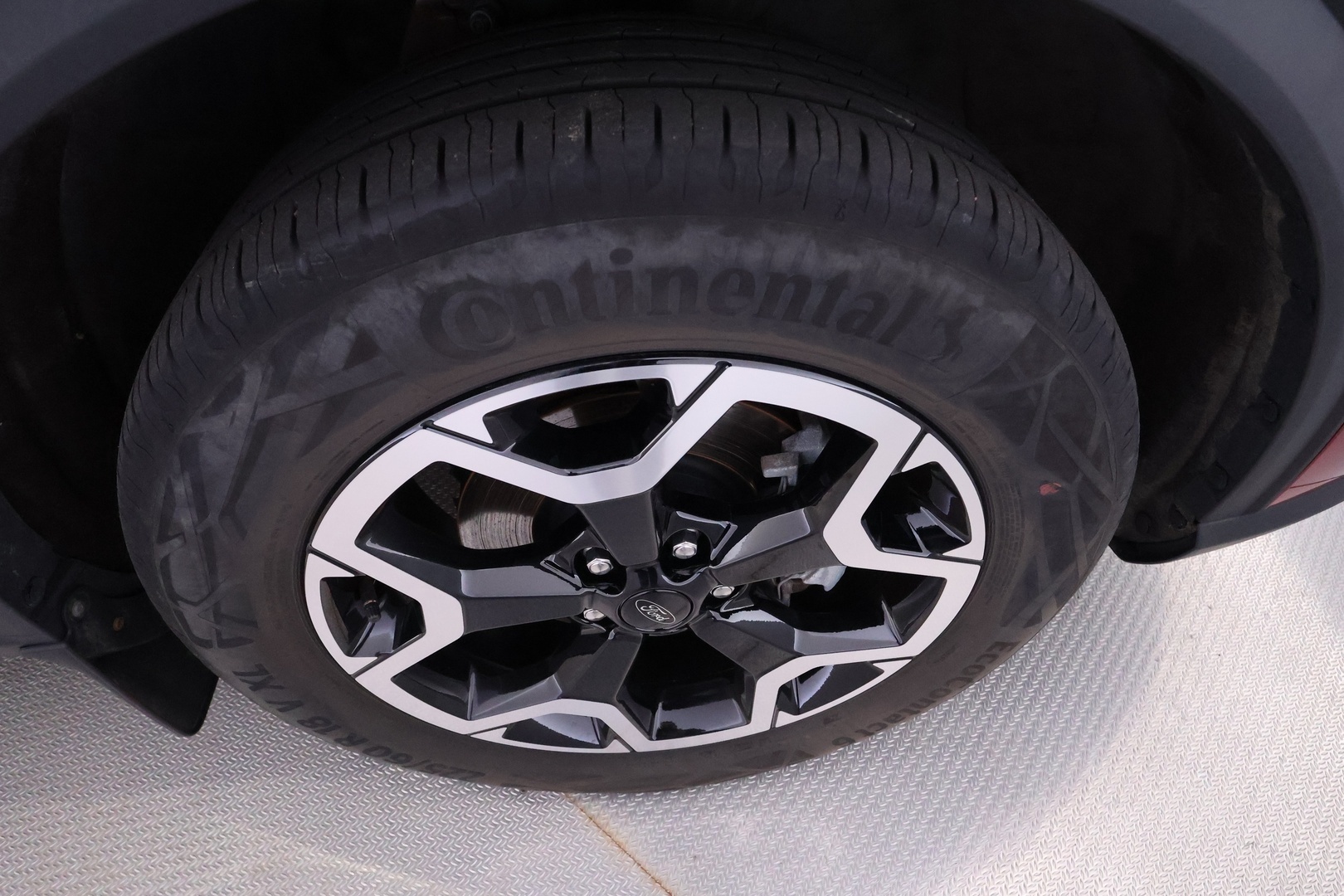 FORD KUGA 2025