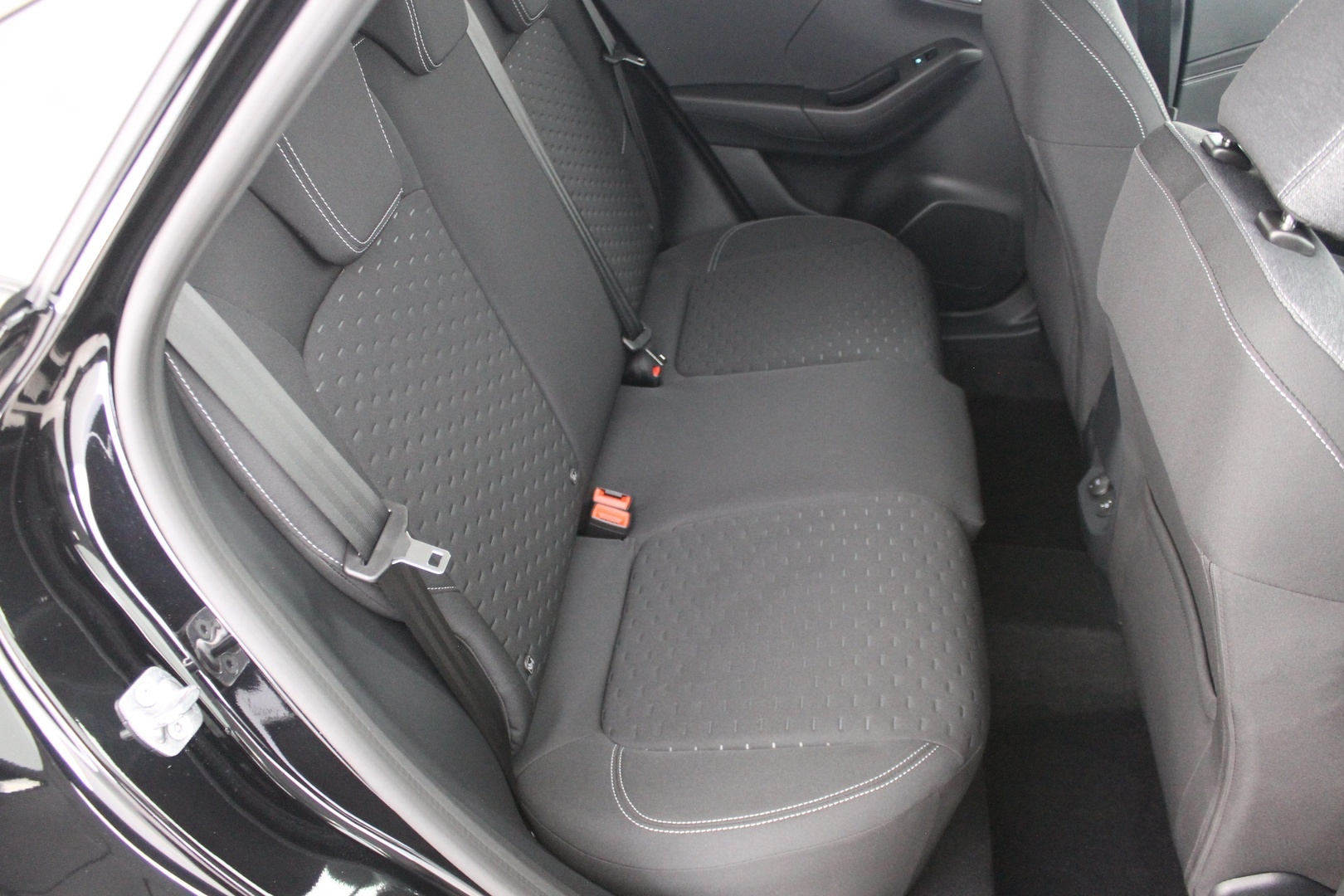 FORD Puma 22