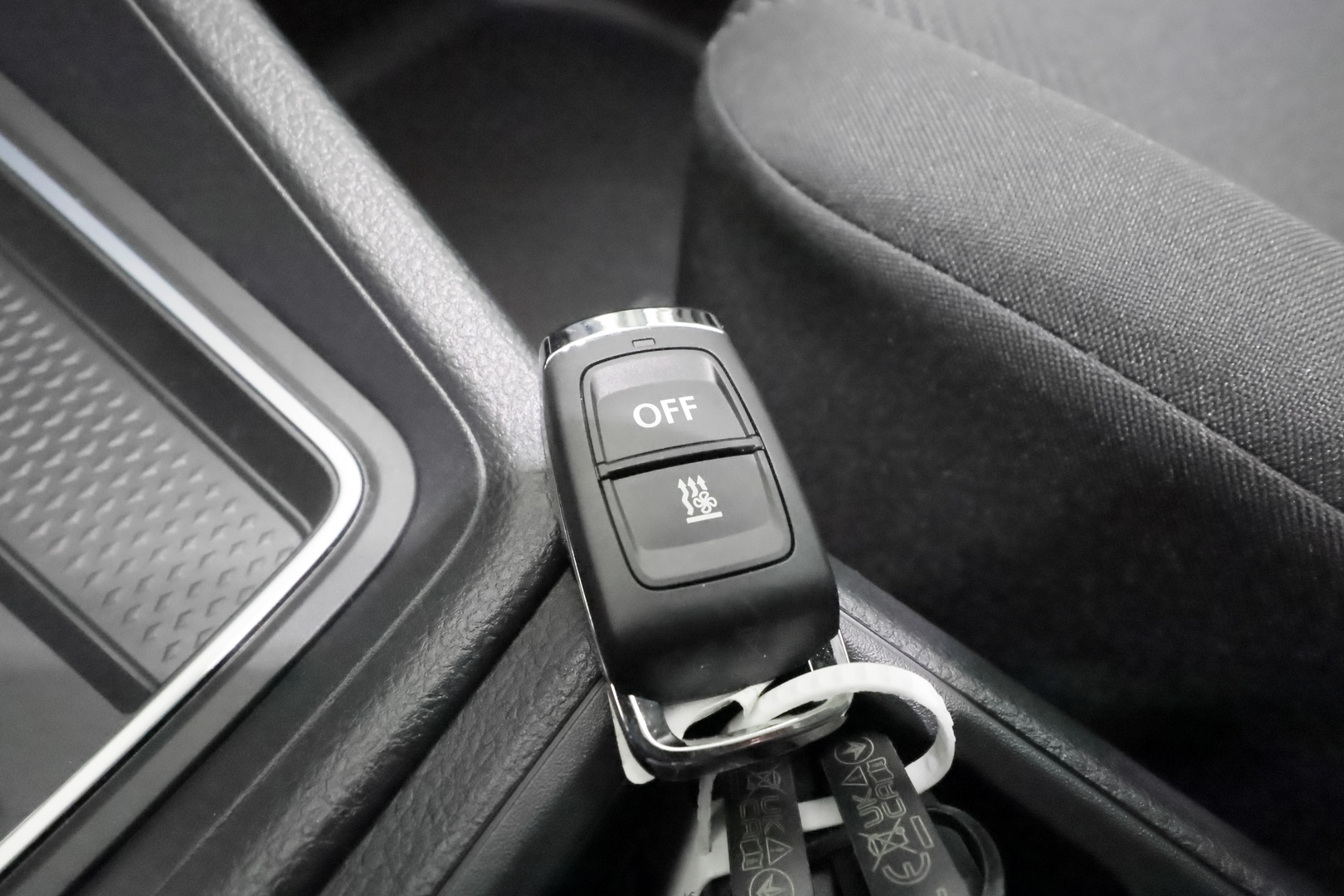 FORD TRANSIT CONNECT 20