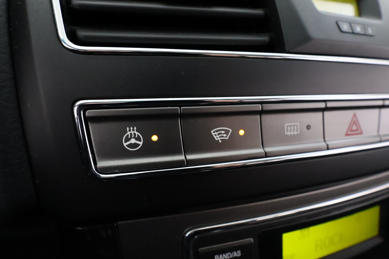 SSANGYONG Rexton 2015