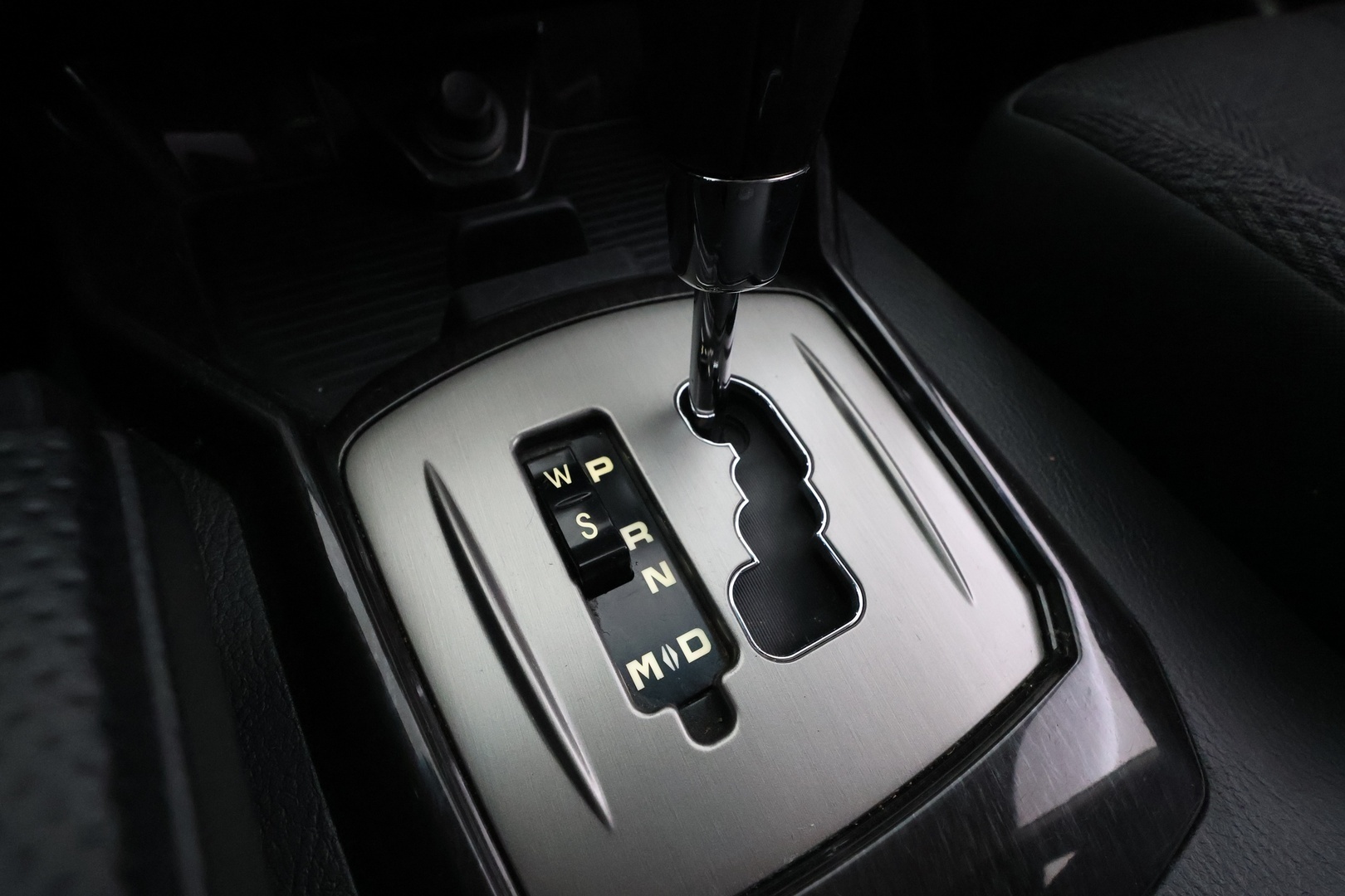 SSANGYONG Rexton 2015