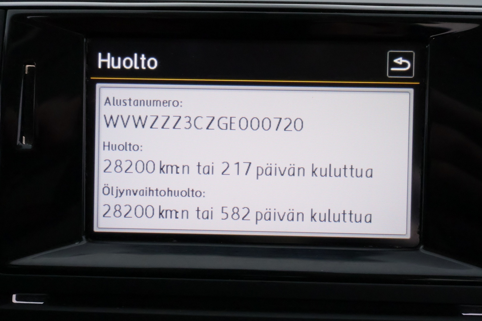VOLKSWAGEN Passat 2015