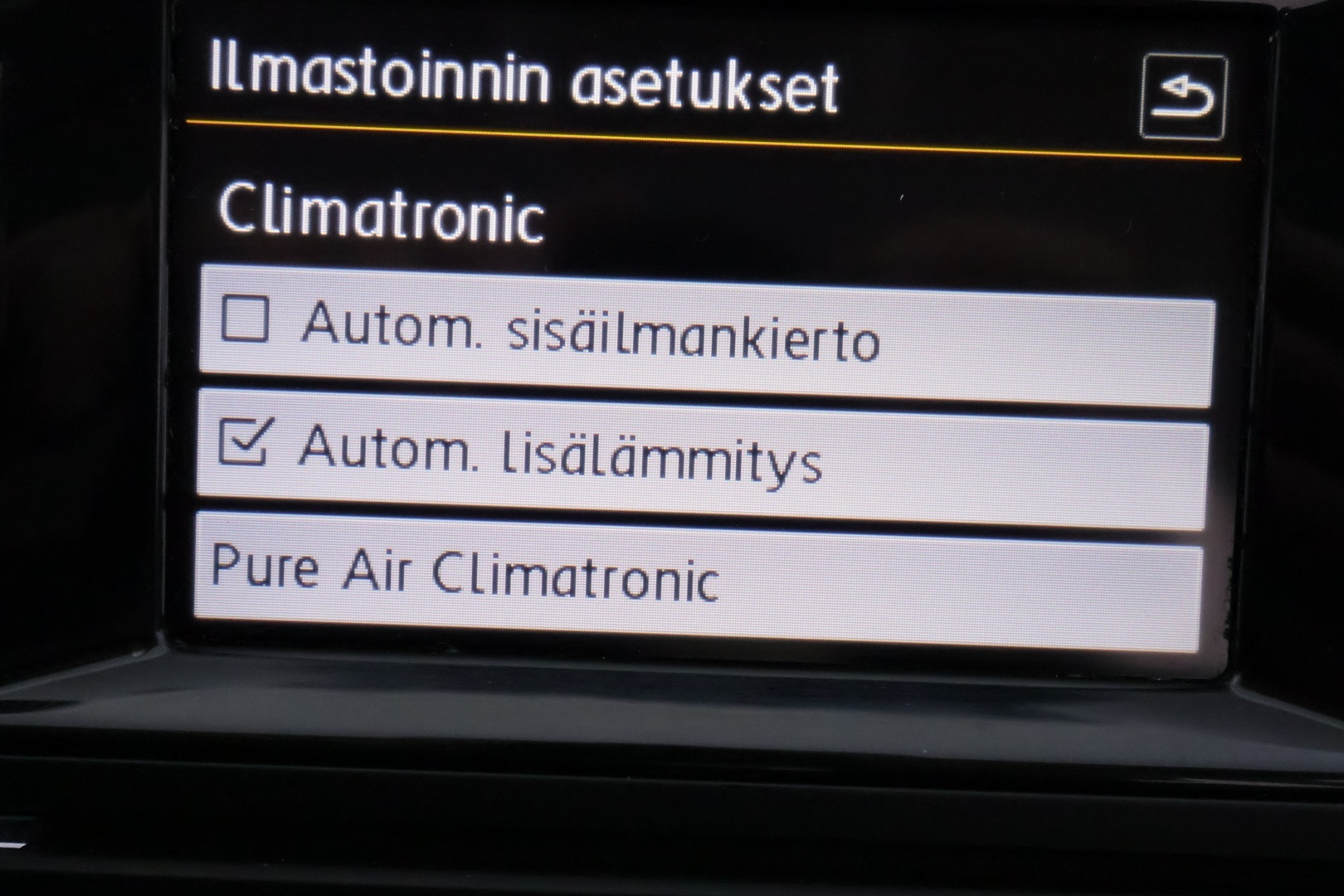 VOLKSWAGEN Passat 2015