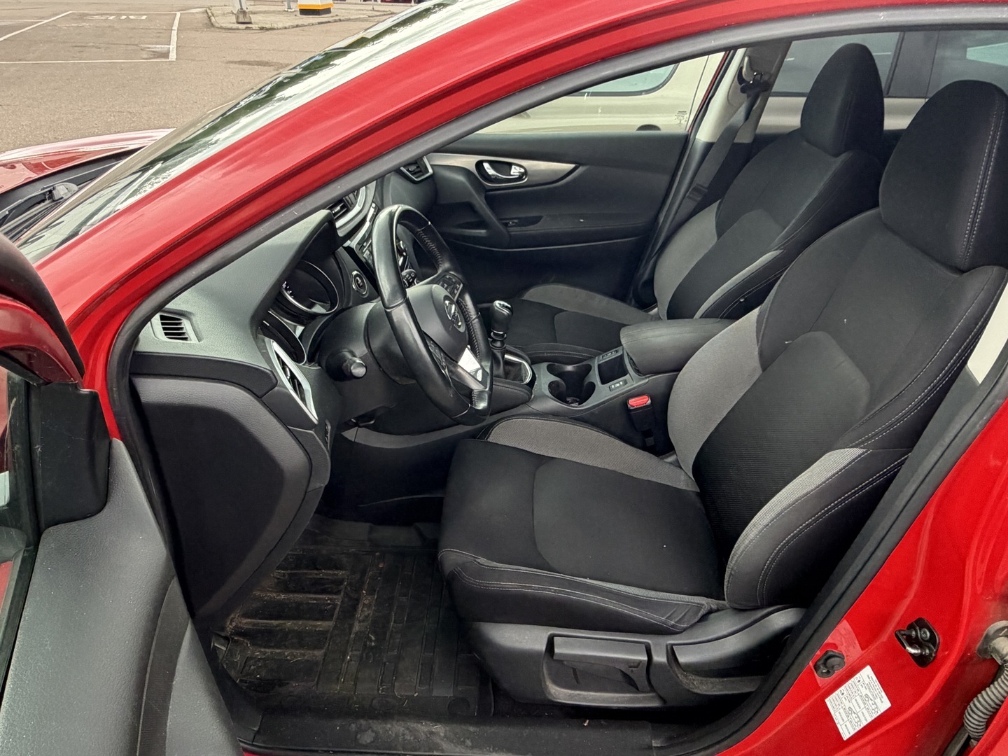 NISSAN Qashqai 2018