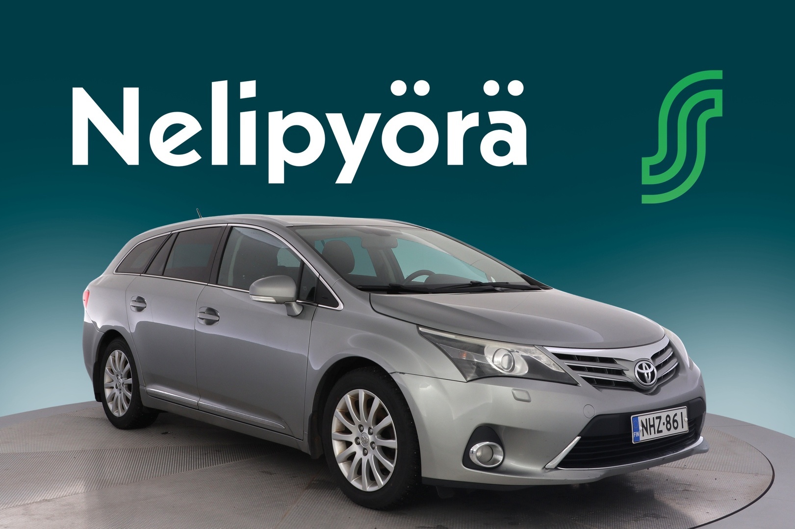 TOYOTA Avensis 2012