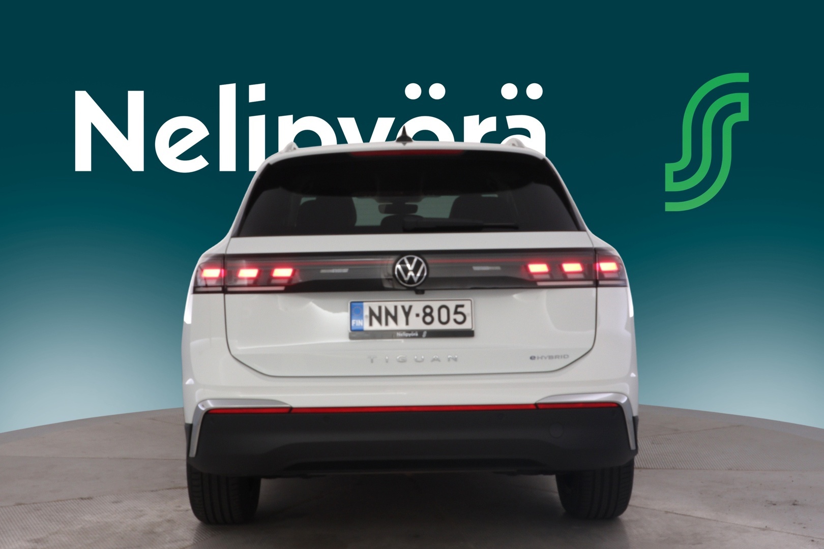VOLKSWAGEN Tiguan 2024