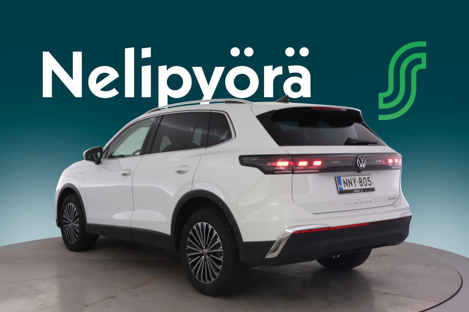 VOLKSWAGEN Tiguan 2024