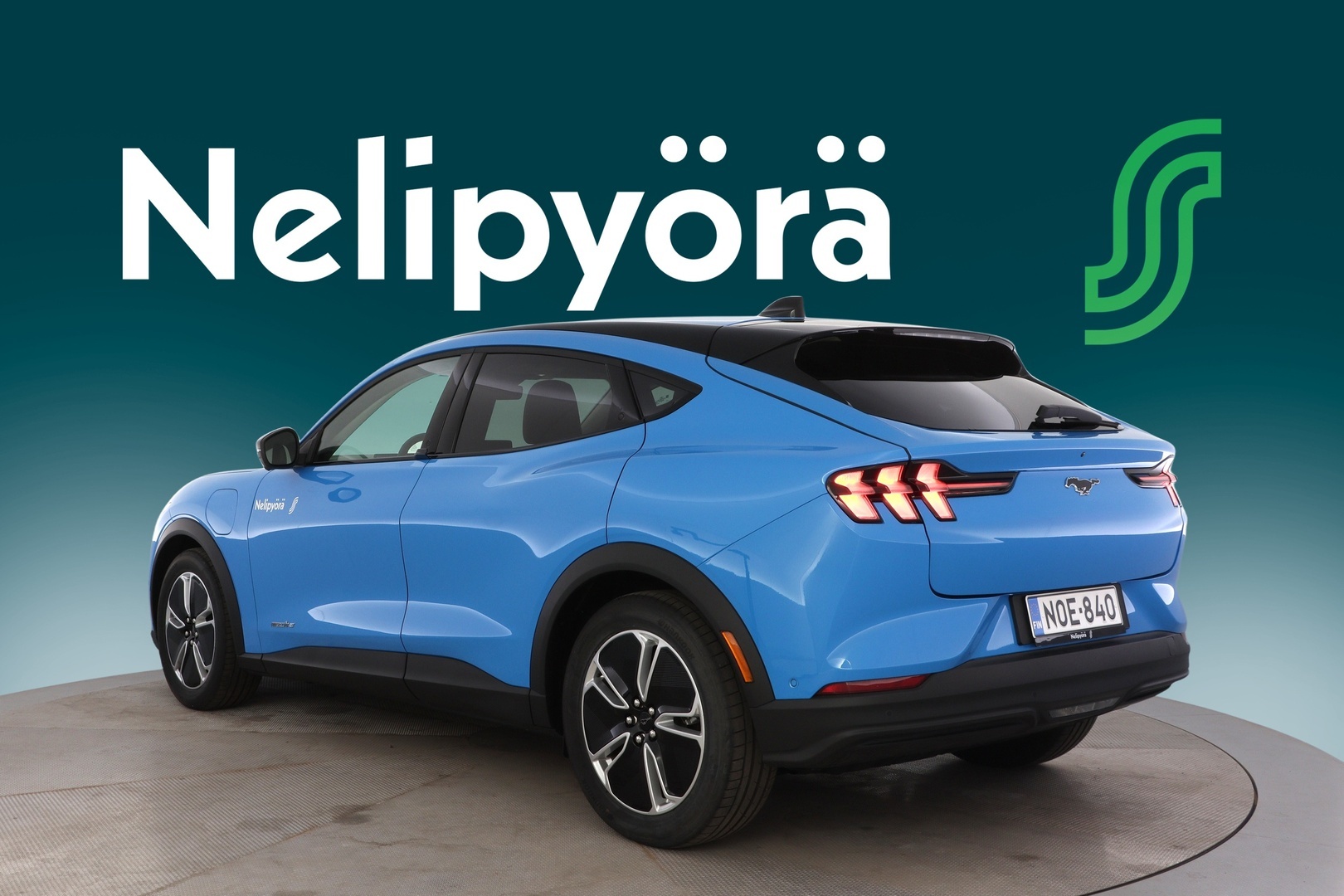 FORD Mustang Mach-E 2025