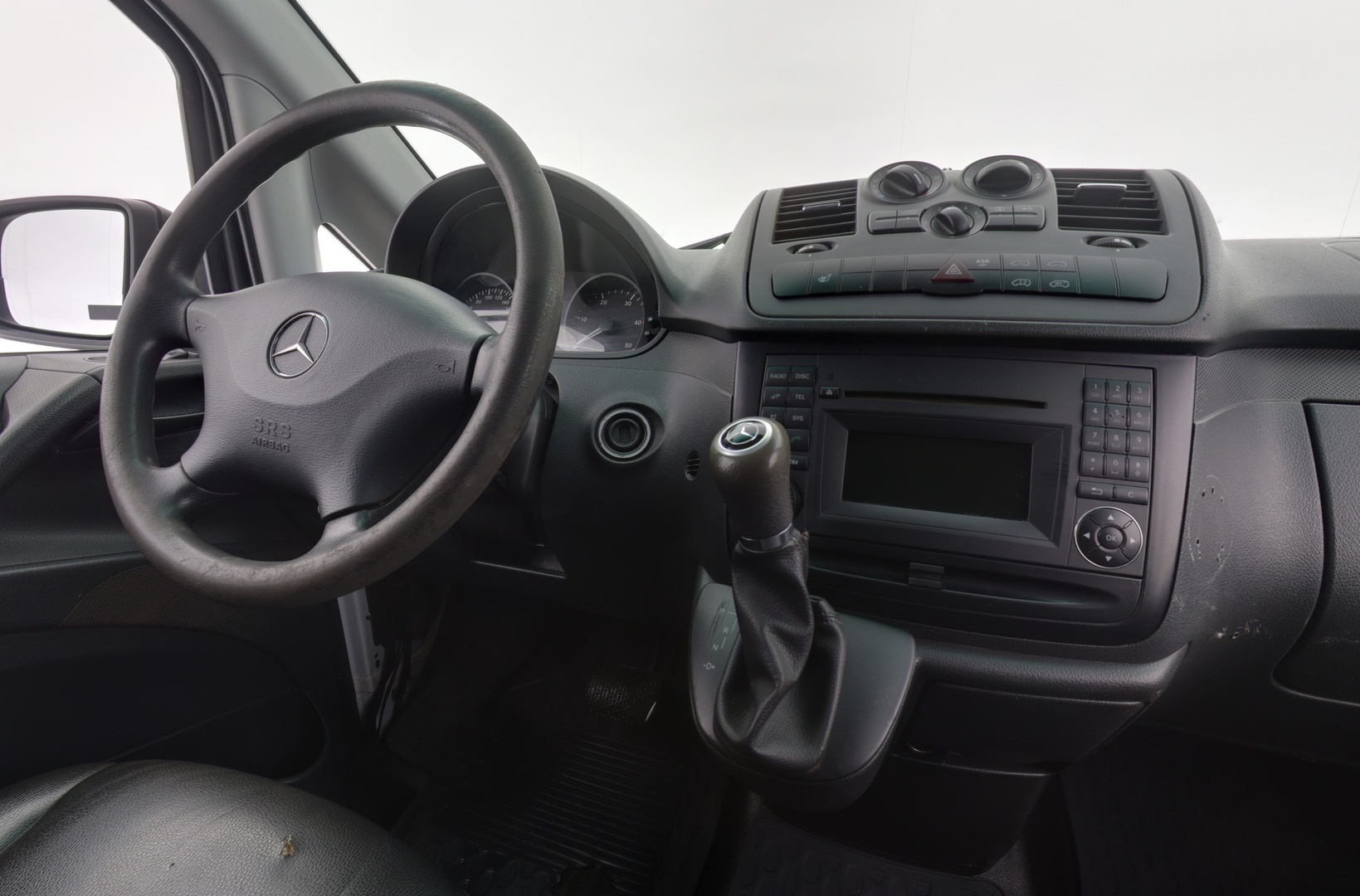 MERCEDES-BENZ Vito 11