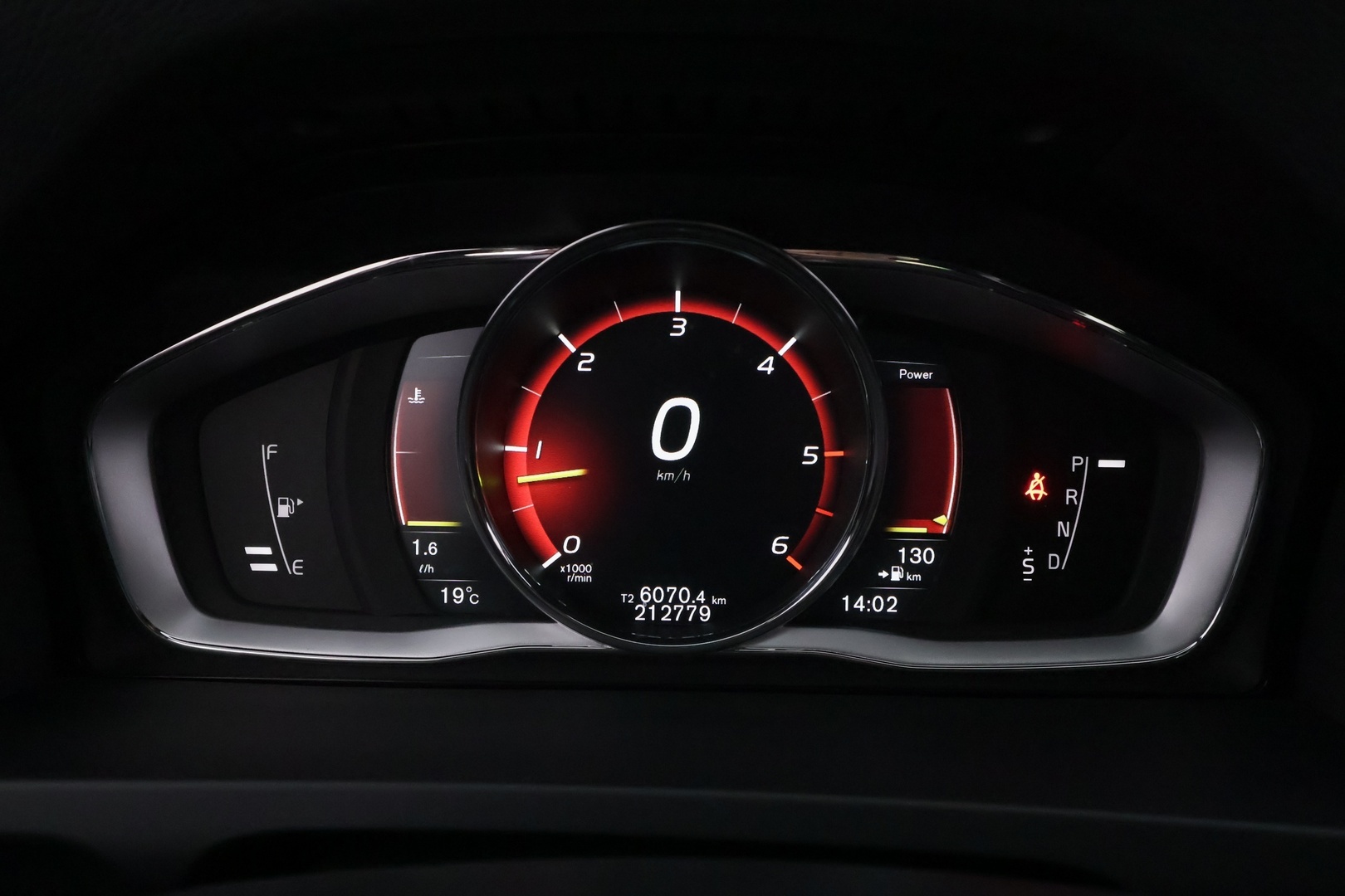 VOLVO V60 Cross Country 2018