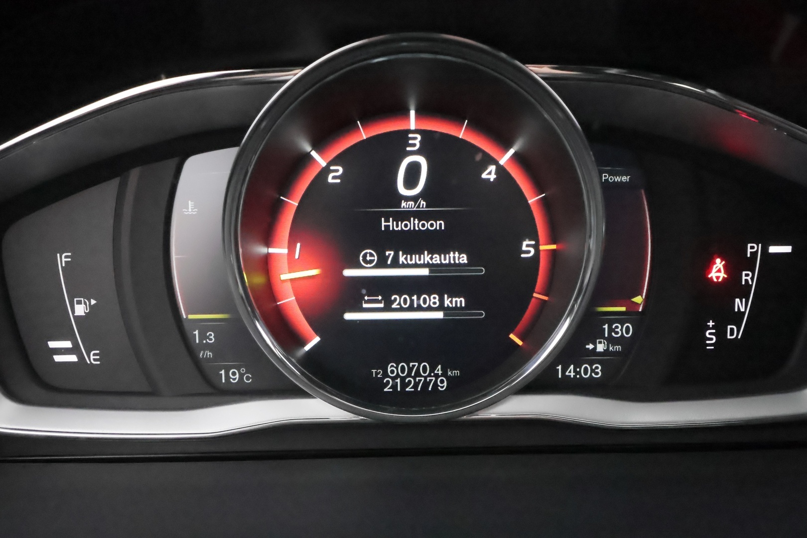 VOLVO V60 Cross Country 2018