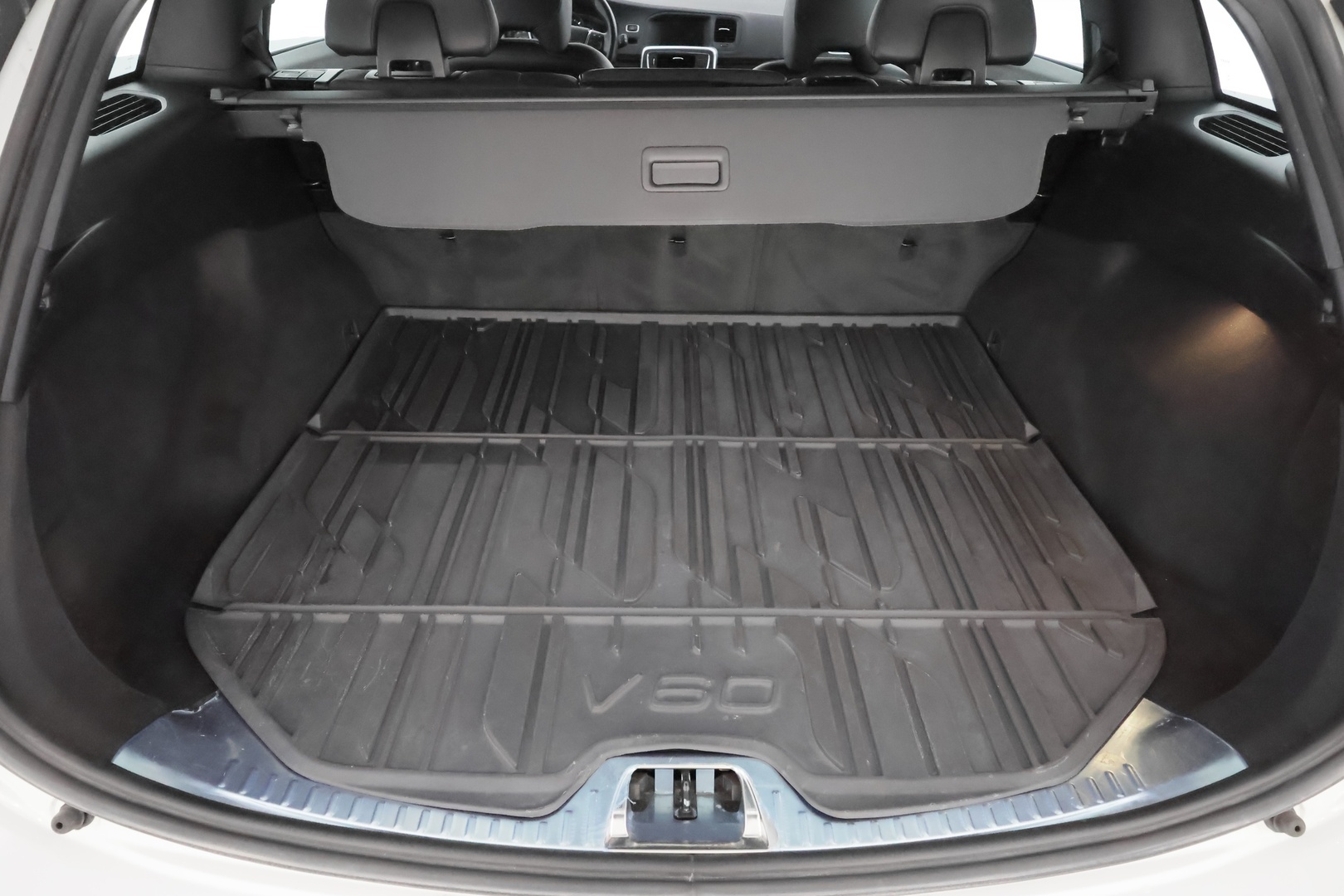 VOLVO V60 Cross Country 2018