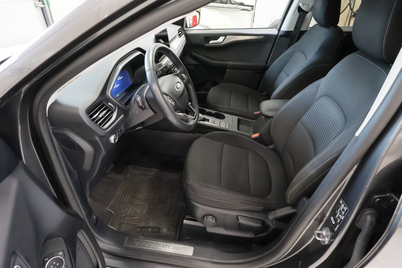 FORD Kuga 2021