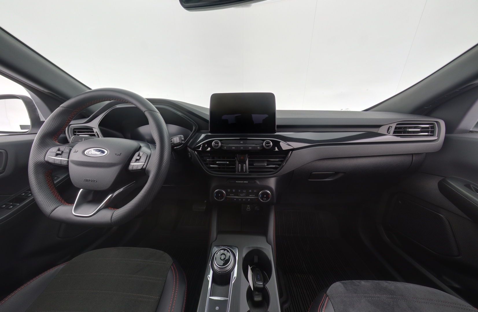 FORD KUGA 2023