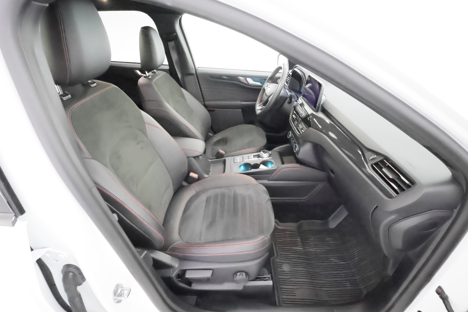 FORD KUGA 2023