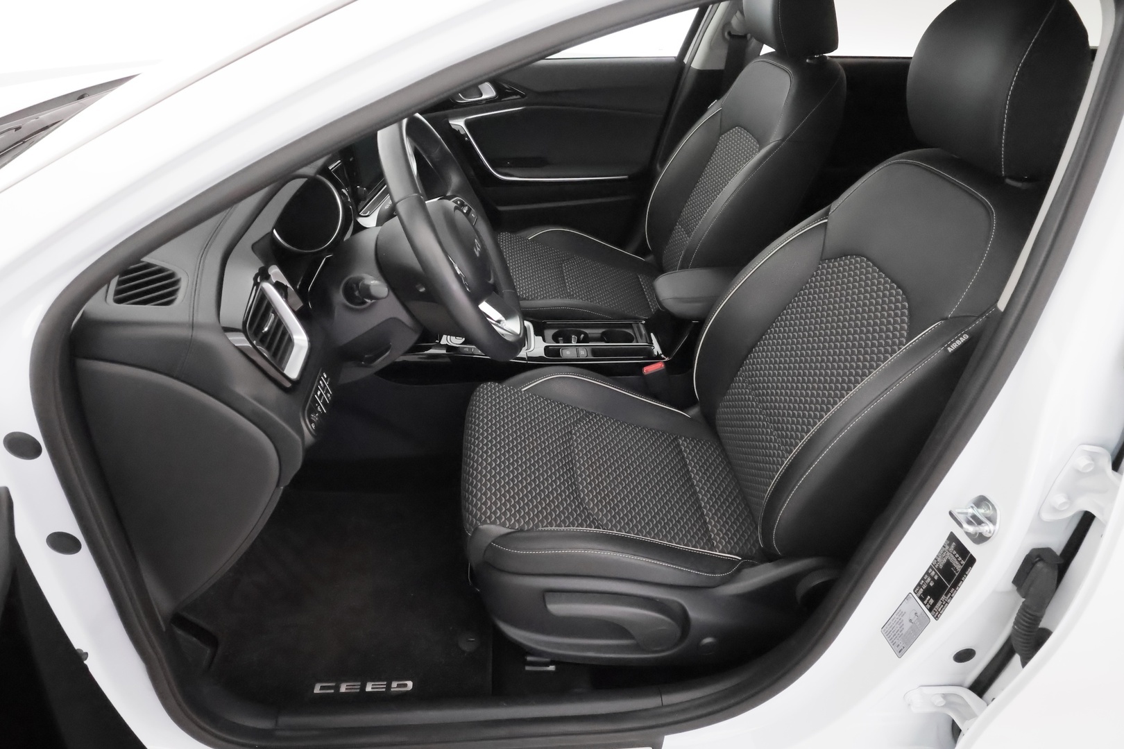 KIA Ceed 2025