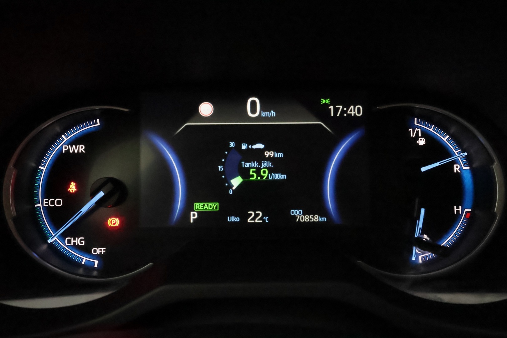 TOYOTA RAV4 2021