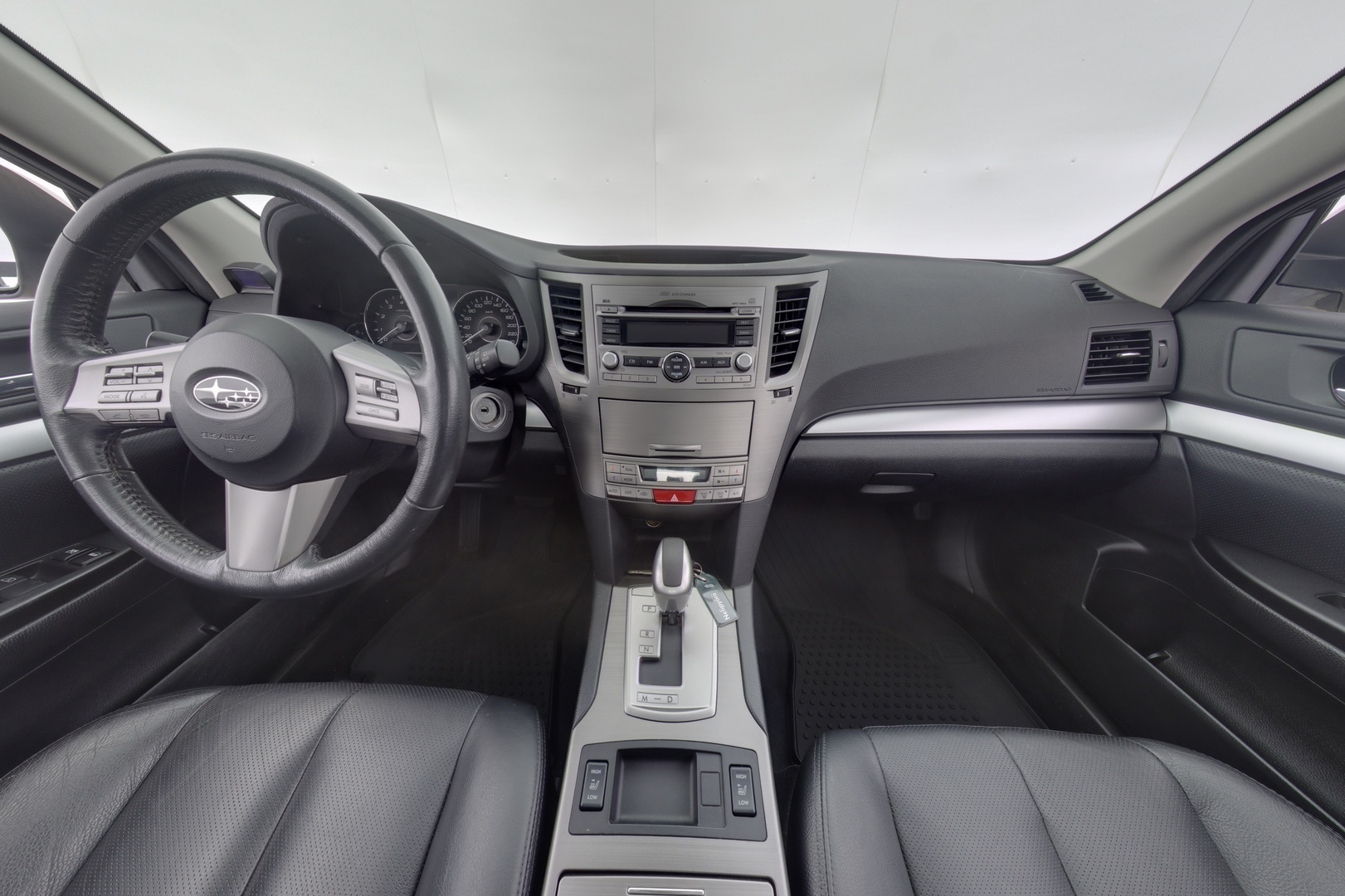 SUBARU Outback 2010