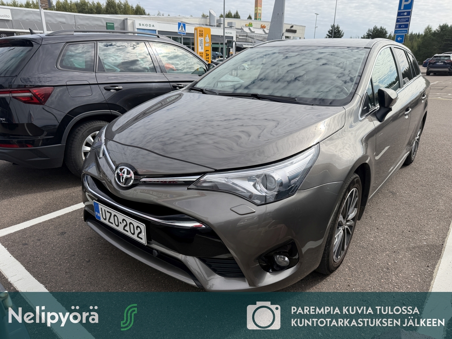 TOYOTA Avensis 2017