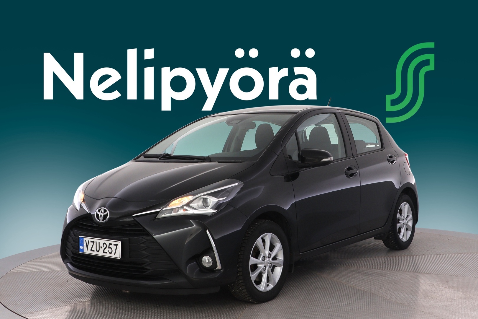 TOYOTA Yaris 2018