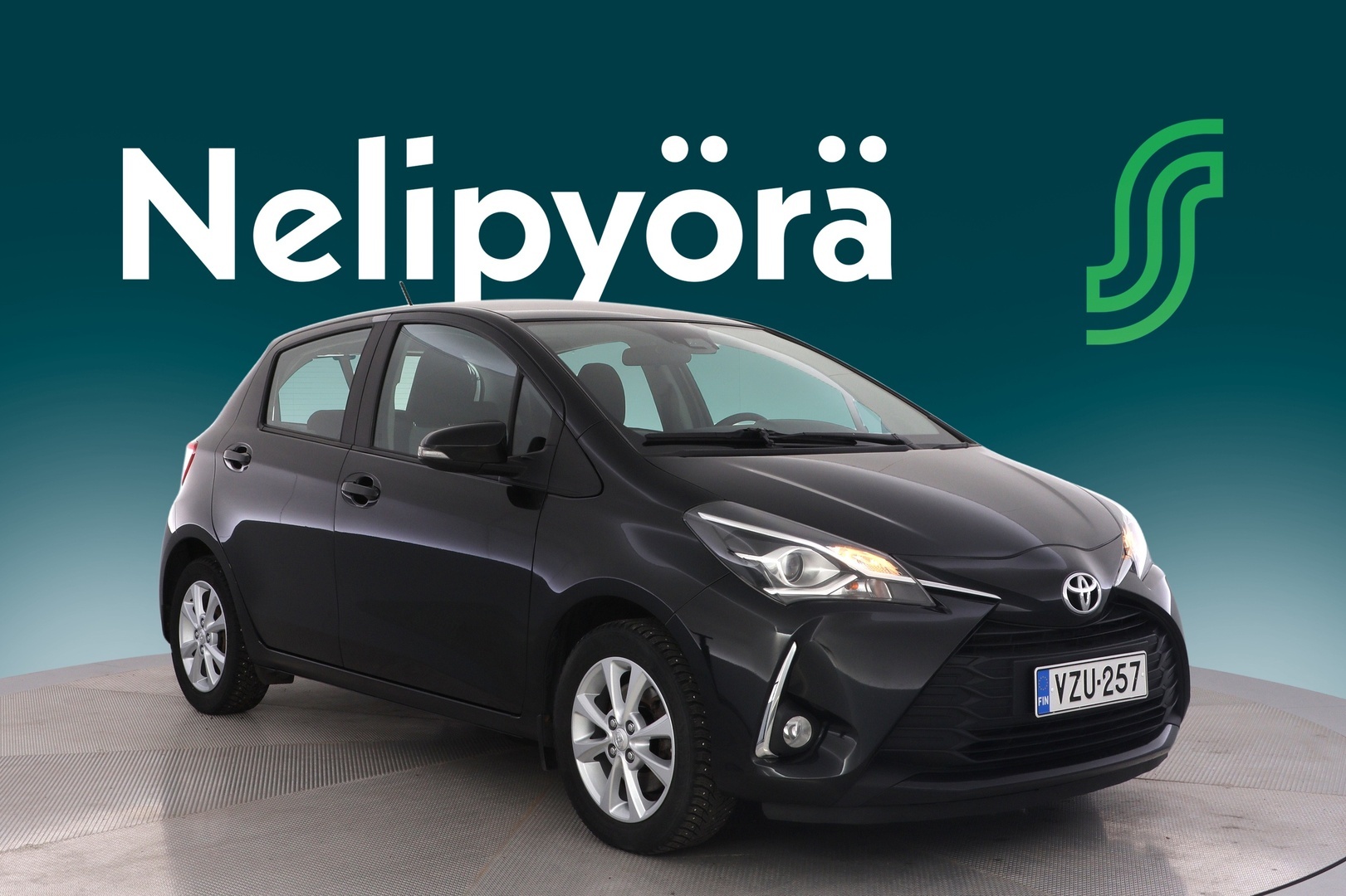 TOYOTA Yaris 2018