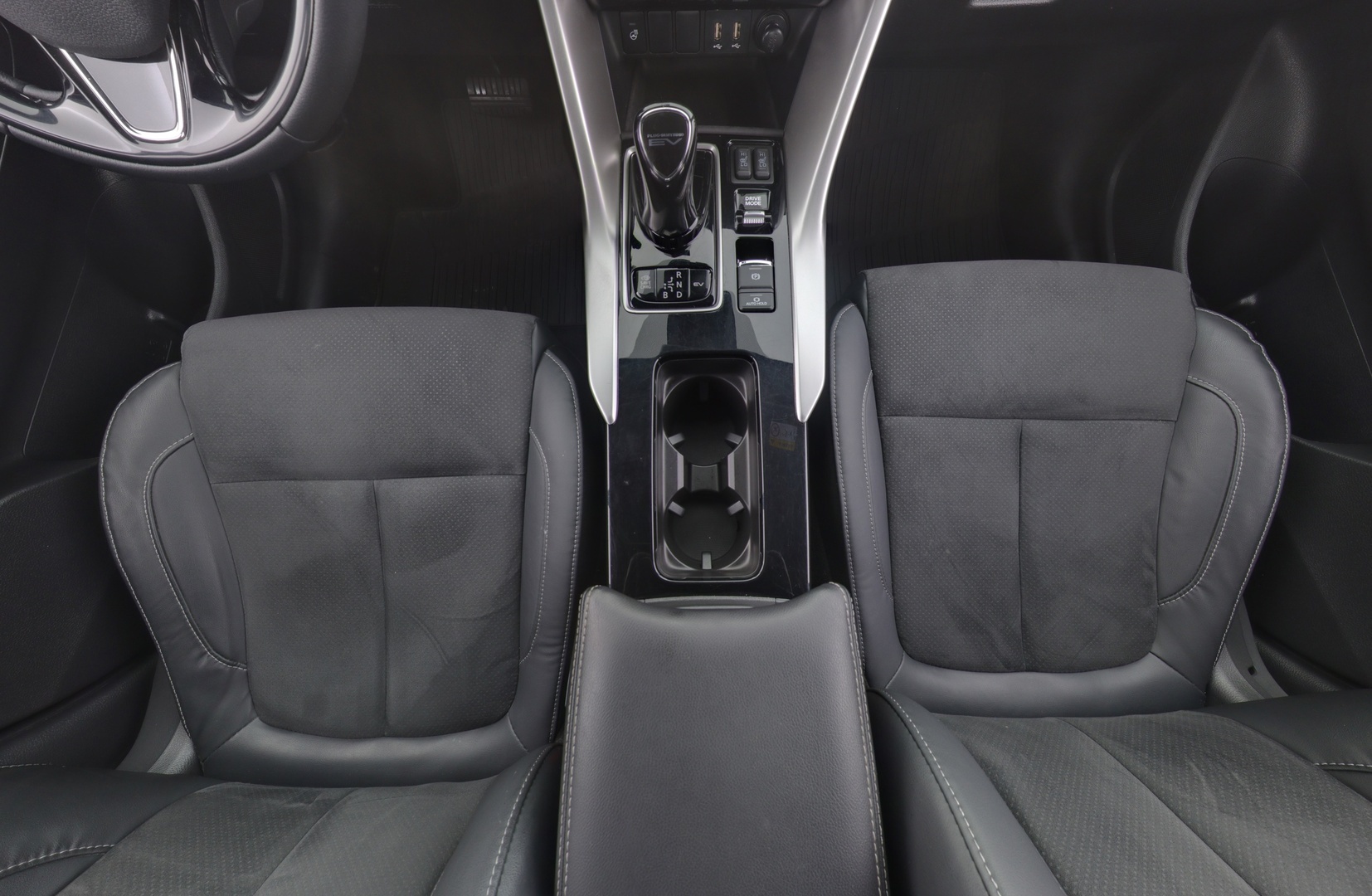 MITSUBISHI Eclipse Cross 2021