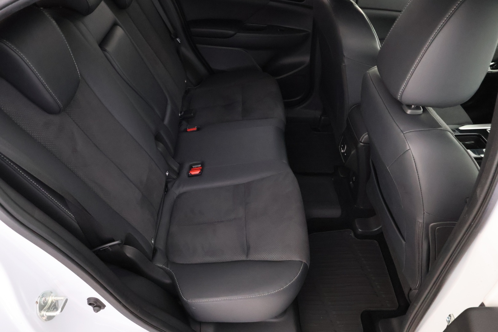 MITSUBISHI Eclipse Cross 2021