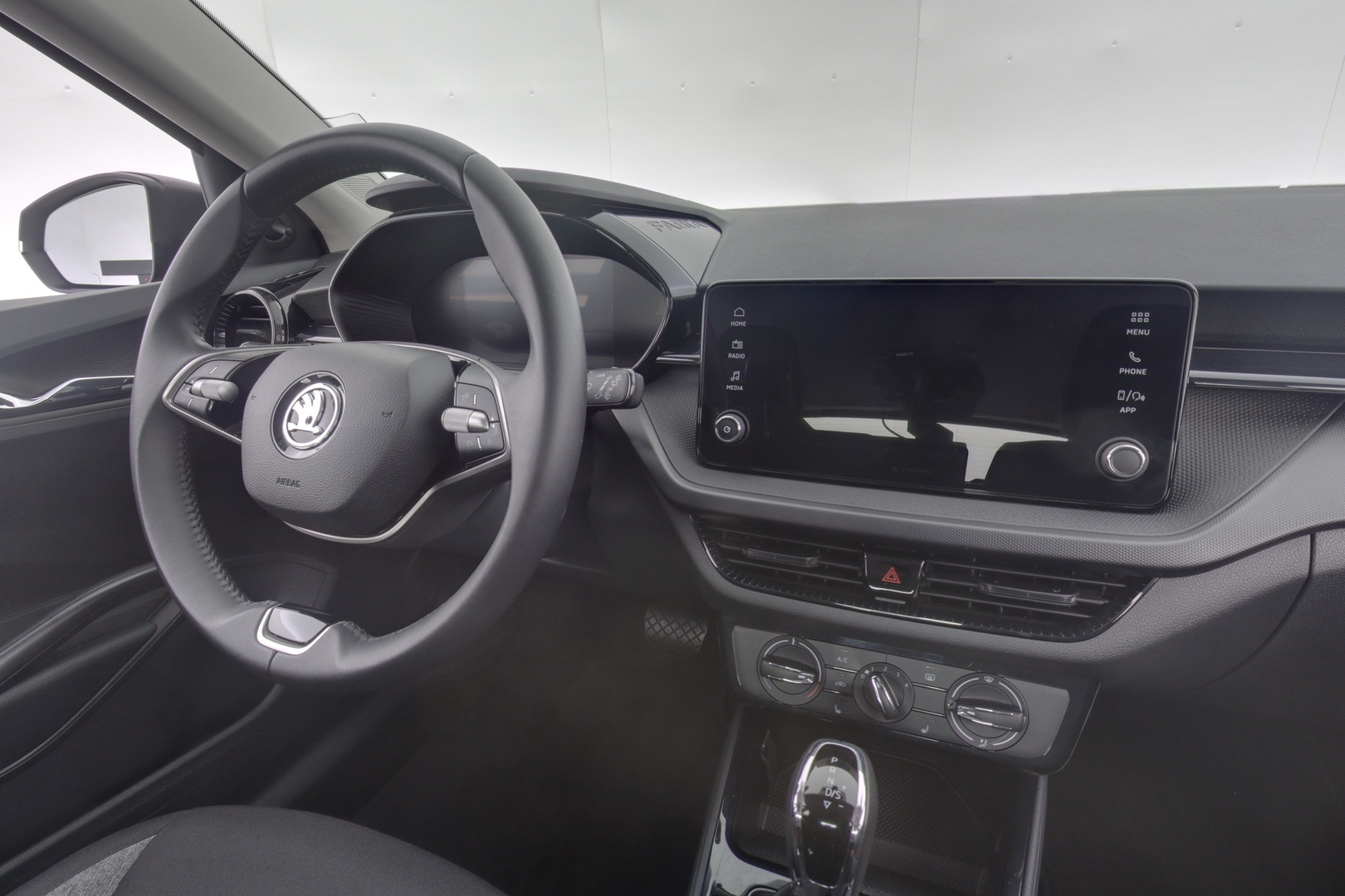 SKODA Fabia 2024