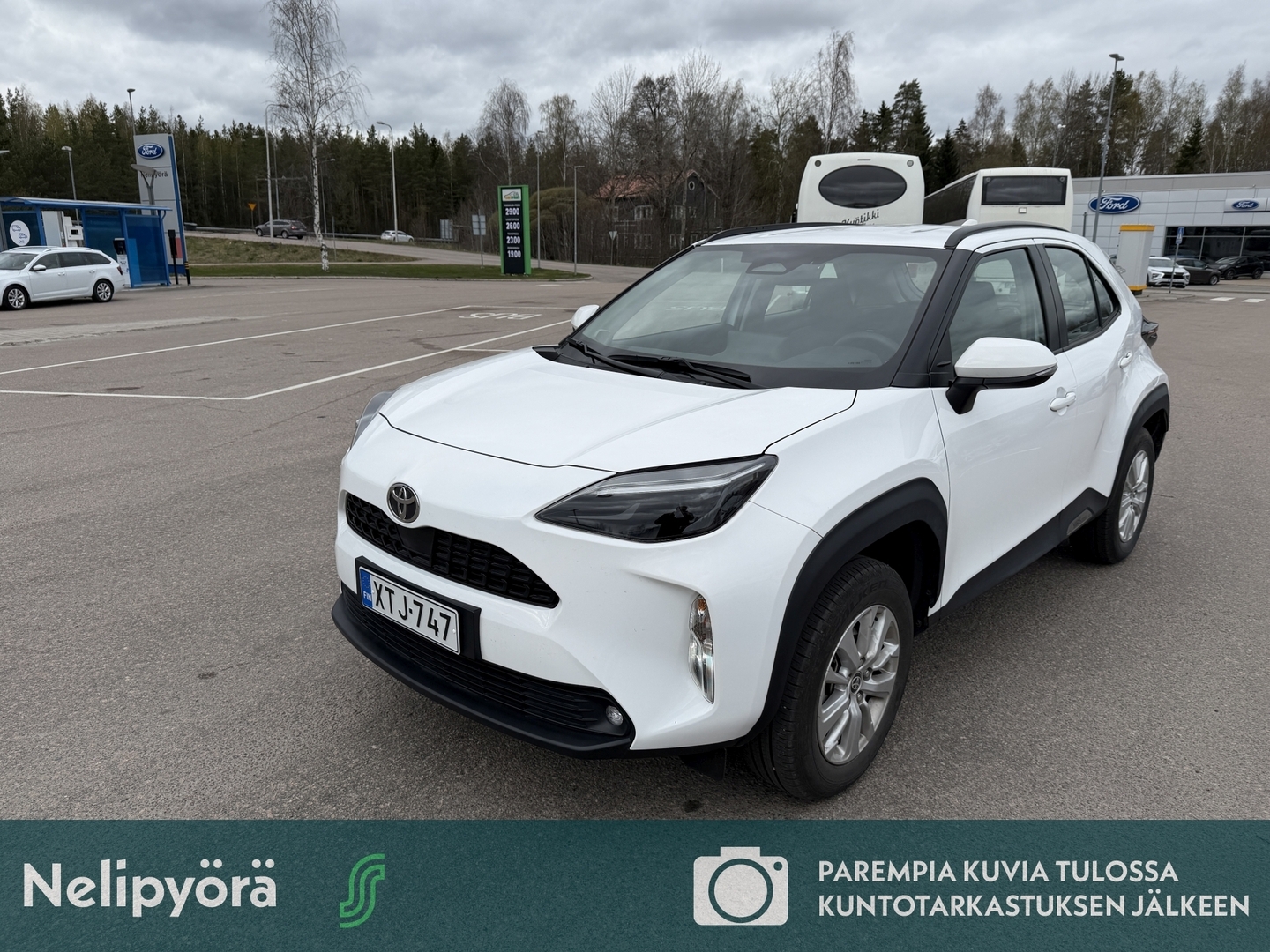 TOYOTA Yaris Cross 2025