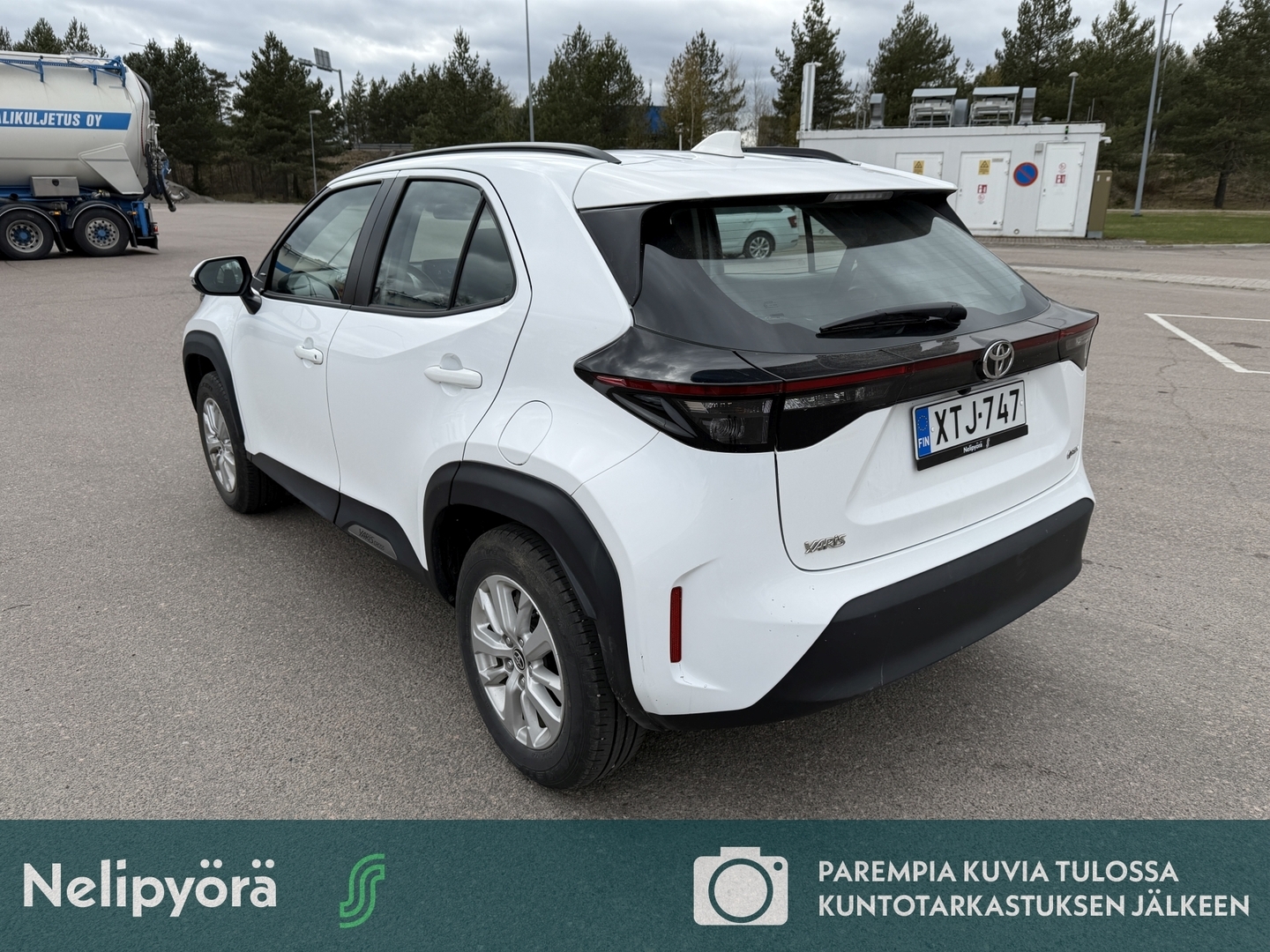 TOYOTA Yaris Cross 2025