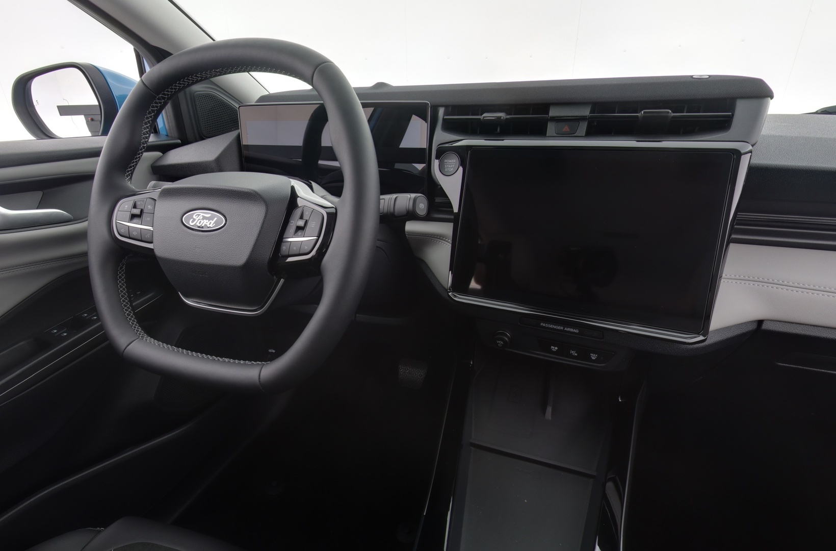 FORD Puma Gen-E 2025