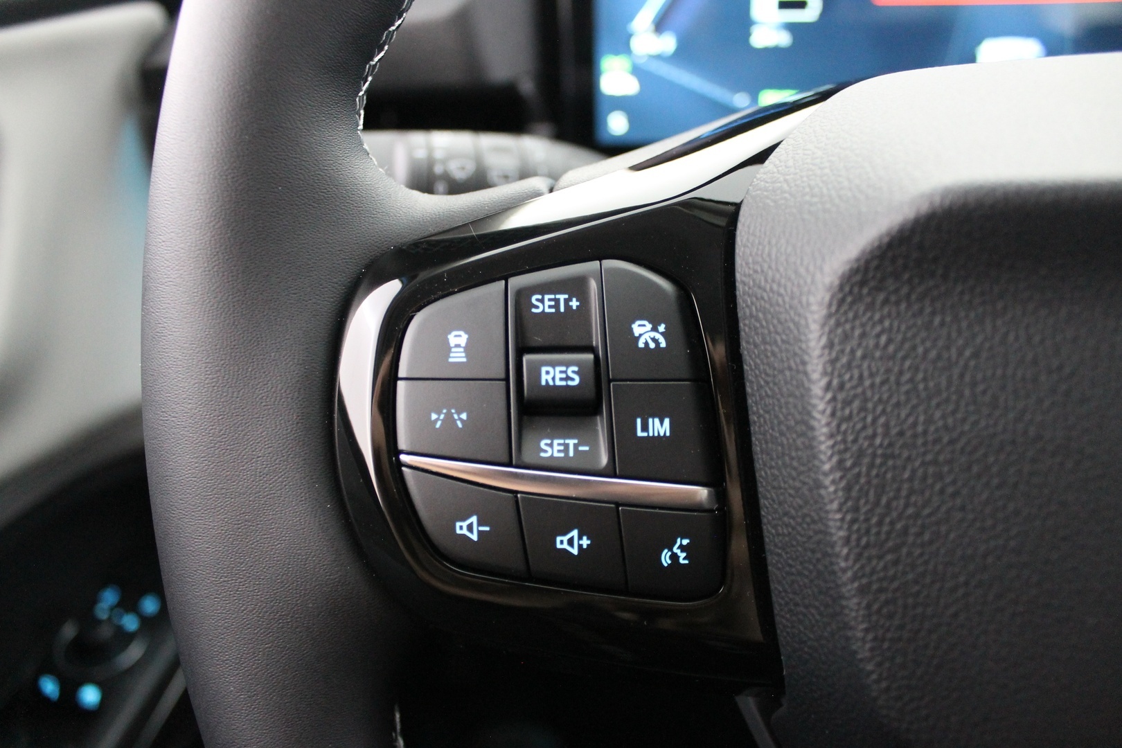 FORD Puma Gen-E 2025