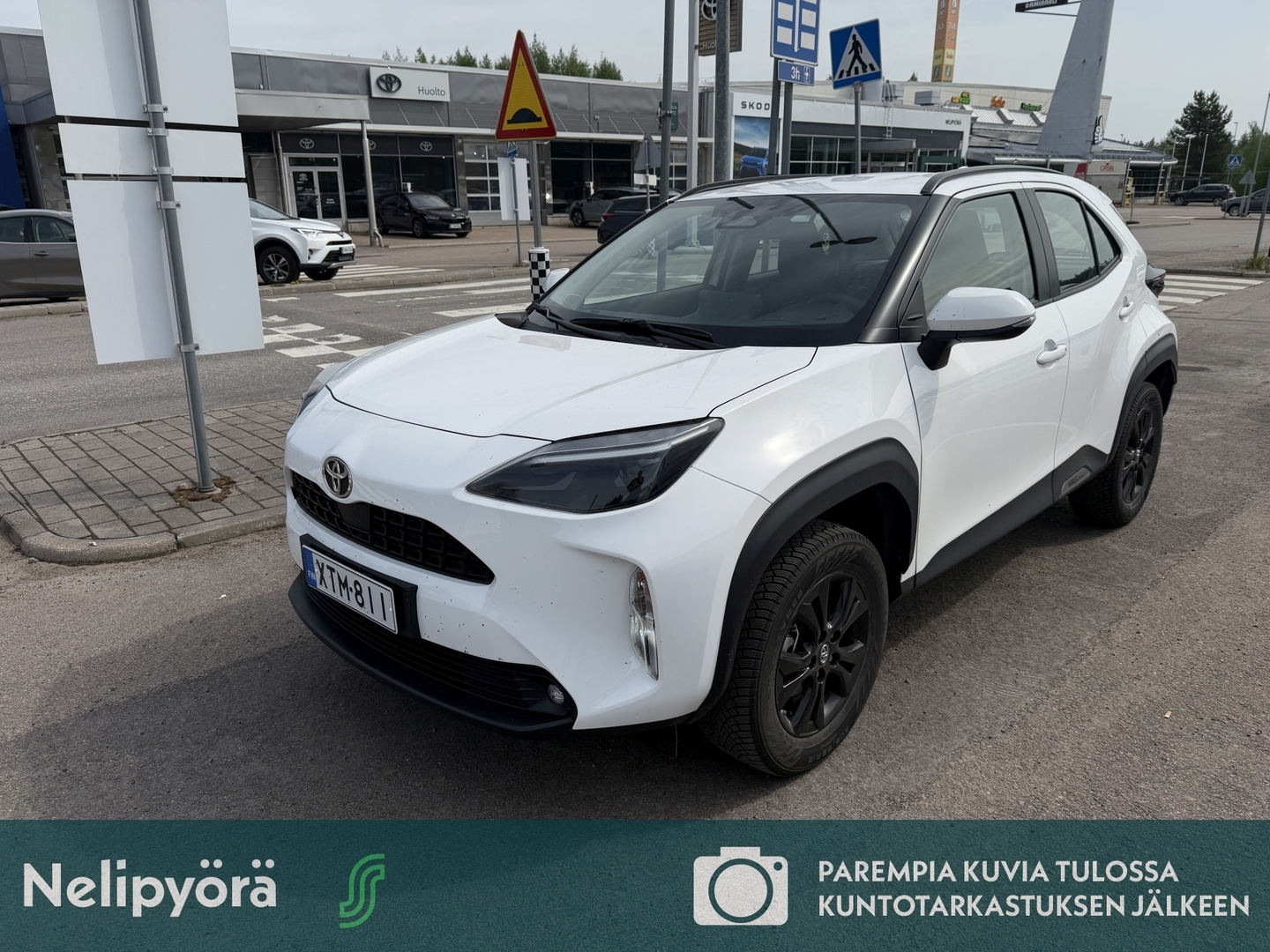 TOYOTA Yaris Cross 2025
