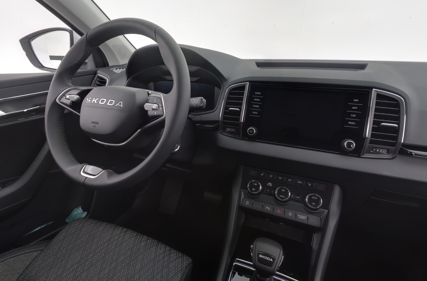 SKODA Karoq 2026