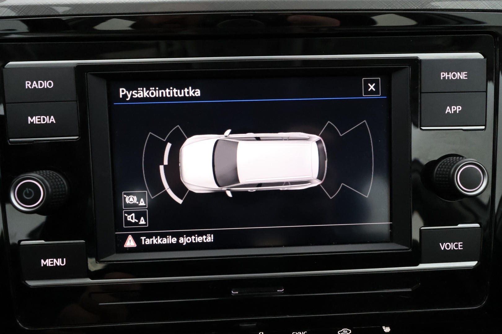 VOLKSWAGEN Passat 2022